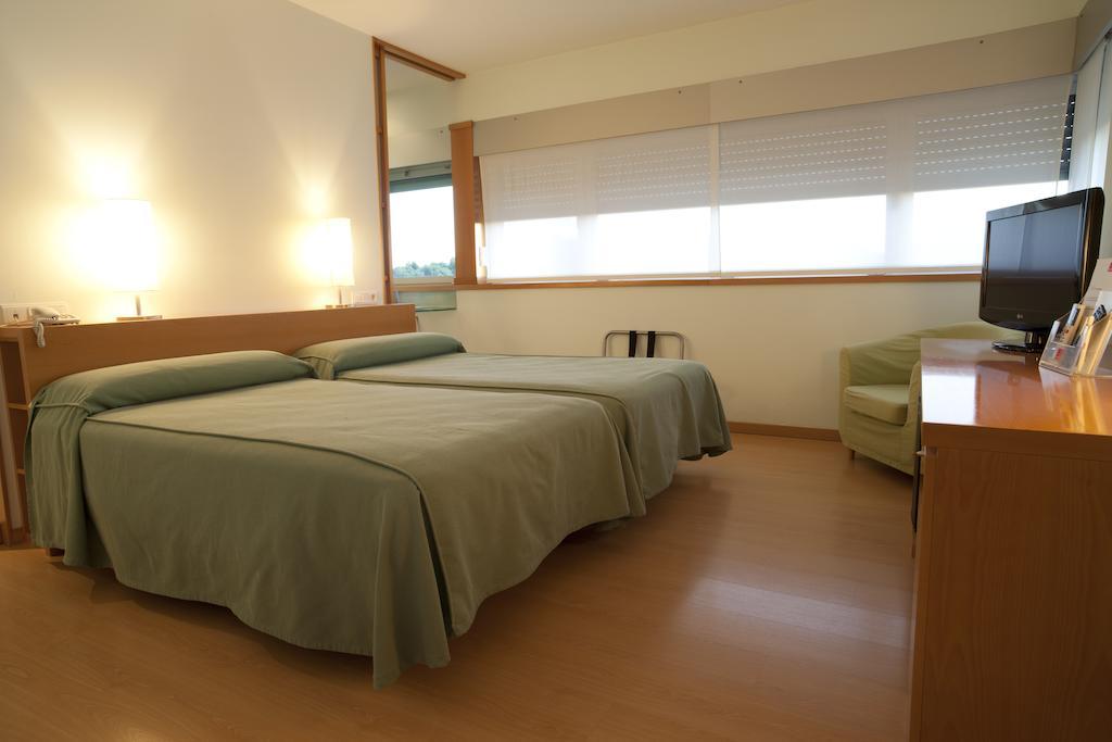 Hotel Los Rosales アルマンサ 部屋 写真